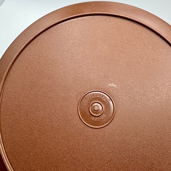 LOT Vintage Tupperware Seal-N-Serve Bowl 1206 & Lid 1207 Brown - Picture 4 of 7